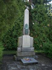 Pomník padlým v Klabavě.jpg