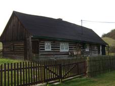 Plskov - roubenka 1.JPG