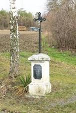 K na rozcest na severnm okraji Jevinvsi (Q66564814) 01.jpg