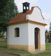 Kaple na n�vsi v Ole�ku (Q78792102) 01.jpg