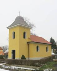 Kaple na nvsi v Sedlci (Q78790037) 02.jpg