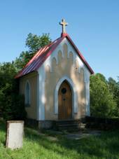 Doubice - hbitovn domek.jpg