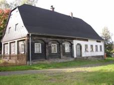 Venkovsk� d�m, Kov��sk� 208, Kr�sn� L�pa.JPG