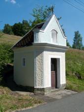 Kyjov - kapli�ka u Kyjovsk� p�ehrady.jpg