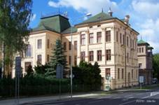 Budova Obecn a m욝ansk chlapeck koly v Rumburku