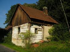 https://upload.wikimedia.org/wikipedia/commons/thumb/4/4f/Kosteleck%C3%A9_Horky_-_11.JPG/1024px-Kosteleck%C3%A9_Horky_-_11.JPG