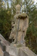 Homole, kostel Panny Marie Bolestn�, sochy 05.jpg