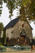 Velk� Skrovnice, kostel.jpg