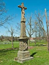 Skaly Horni mesto 01 kriz.jpg