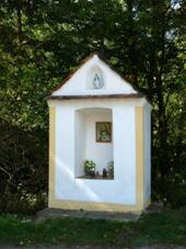 Mladou�ov, kapli�ka (02).jpg