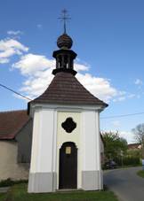 Sledovice, kaple Panny Marie.jpg