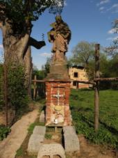 Hrka, socha svatho Jana Nepomuckho.jpg