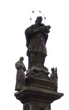 Syřenov, socha svatého Jana Nepomuckého.jpg