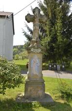 Crucifix in Vrt.JPG