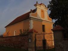 Hoeovice - kostel svatch Petra a Pavla (2) .JPG