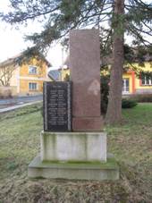 Hoeovice, pomnk I.jpg