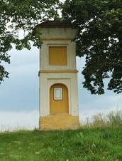 Pozde, Heice, kaplika.JPG