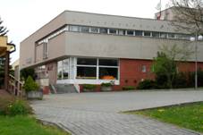 Muzeum sportovnch voz Lny, Lny, okres Kladno, Stedoesk kraj 02.JPG