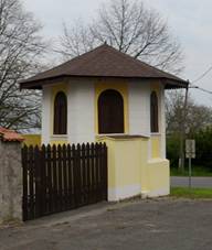 Arel zemdlskho dvora, Zmeck ulice, Lny, okres Kladno, Stedoesk kraj 05.JPG