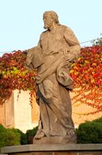 Kostel Nanebevzet� Panny Marie, m�stys Zlonice, okres Kladno 14.JPG