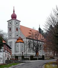 Kostel svatho Petra a Pavla v Kosteln Bze prosinec 2020.jpg