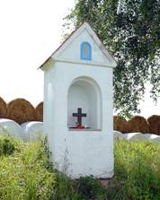 Studnka (Bezov) kaplika (2).jpg