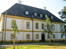 File:Fara (Hnojice).JPG