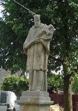 Libo-socha sv. Jana Nepomuckho z 19. stol.