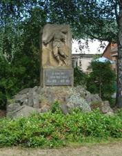 de-pomnk obtem 1. a 2. svtov vlky