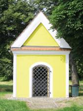 Kaple P. Marie Bolestn (tarnov).JPG