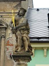 File:Sloup se sochou Ecce Homo (ternberk), socha.JPG