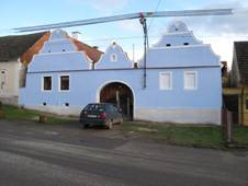 Peovice, modr statek.jpg