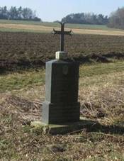 K mezi Honezovicemi a Nedraicemi (Q66056503).jpg