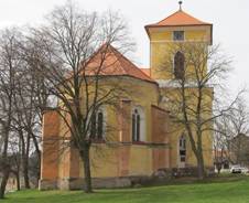 Veruby - kostel sv. Ducha.JPG