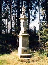 Socha Jee nesoucho bernka