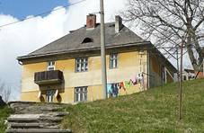 Koprivna 04 socha.jpg