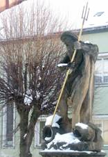 Stare Mesto - Neptun na fontannie.jpg