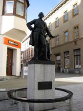 Vsledek obrzku pro muzeum umperk socha