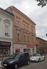 umperk, nmst Mru 21.JPG