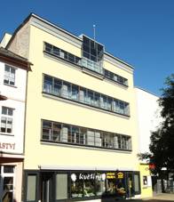 umpersk architektura.JPG