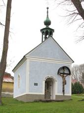 Chotov (Velhartice), kaplika.jpg