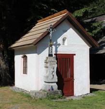 Srn, Vchynice-Tetov I, Antgl, kaple (2013-08-16; 01).jpg