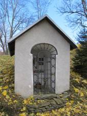 EisnerÅ¯v DvÅ¯r pod Javornou - kaplika.JPG