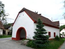 Chotmice, kovrna.jpg