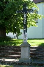 Drn - k u kostela.jpg