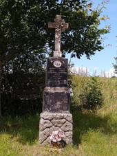 K v Pedboi u cesty do Tiklasovic.jpg