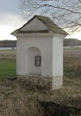 Kaplika u Viov (Q80461477).jpg