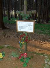 Star Knec Hu  hrob obt pochodu smrti