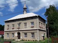 File:Piosek, Szkoa podstawowa i przedszkole, 1544.jpg