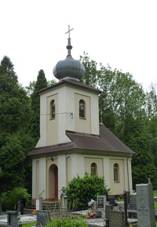 Horn Trlicko, hbitov.JPG